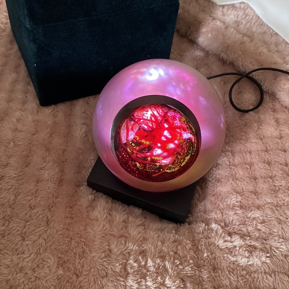 Glass Eye Studio light up Mars hand blown glass - Picture 2 of 2